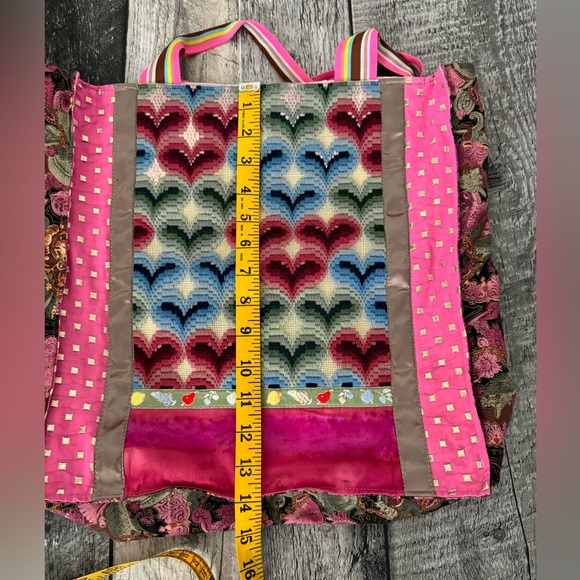 Quilted and Hand Embroidered, Hand Crafted Bohemian Shoulder Bag, NWOT - Picture 8 of 10